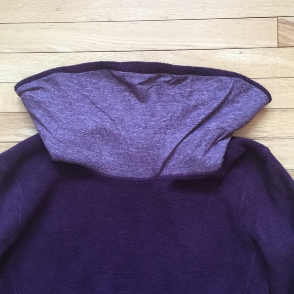 New Balance Fleece High Cowl Neck Medium - Picture 2 of 8